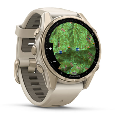 Garmin Fenix 8 Sapphire - 43 mm / AMOLED - Soft Gold avec bracelet en silicone gris brouillard/grès foncé - Montre multisport premium