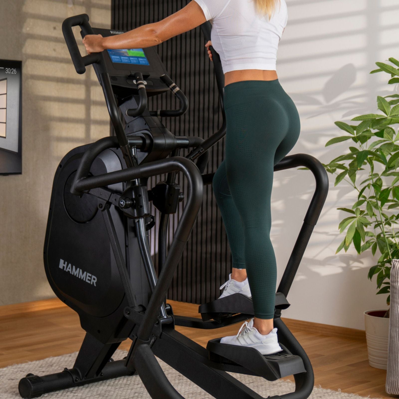 Vélo elliptique Hammer Fly RX - Avec console à écran tactile