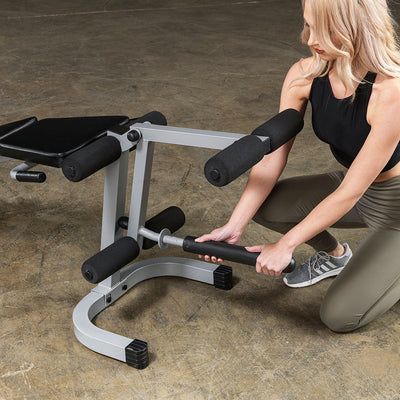 Banc d'exercices pour flexions et extensions de jambes - Body-Solid Powerline PLCE165X - Chargement sur plaques