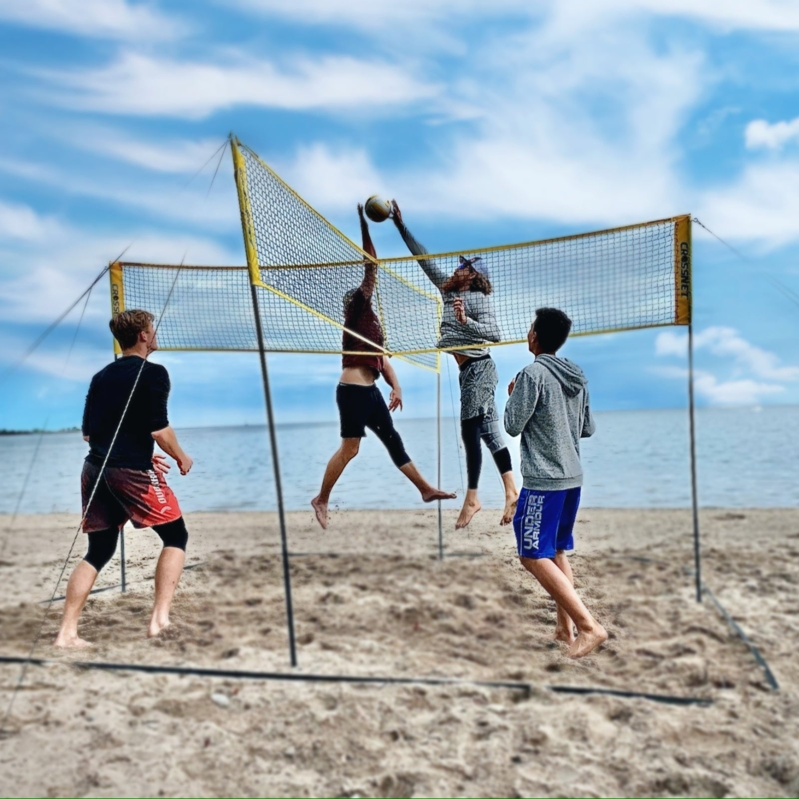 Filet transversal pour volley-ball/badminton avec 4 personnes - multifonctionnel - Crossnet