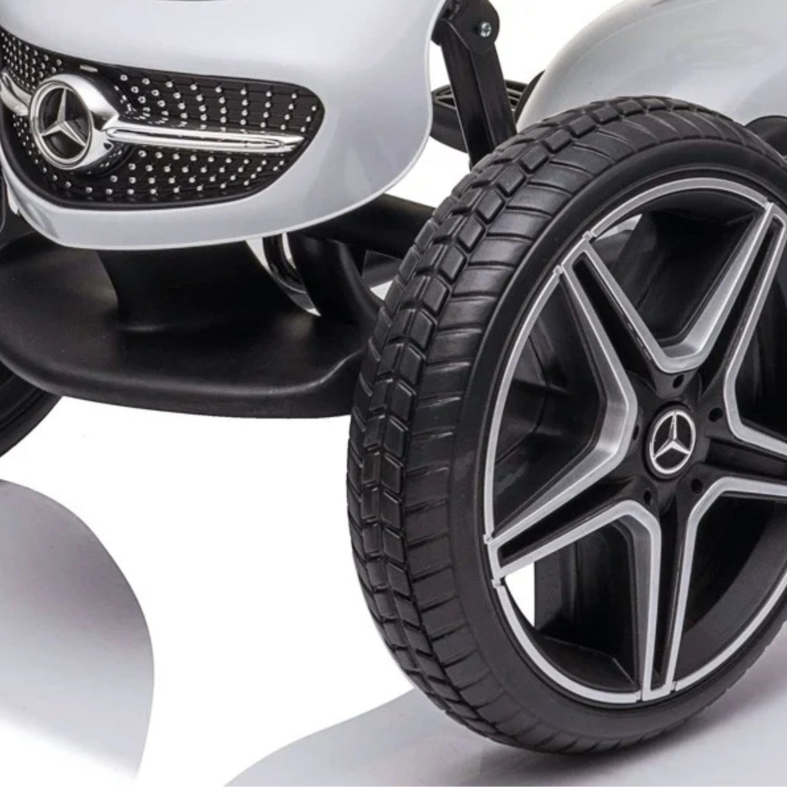 Witte Mercedes-Benz skelter - Voor kinderen 4 - 8 jaar en max. 30 kg