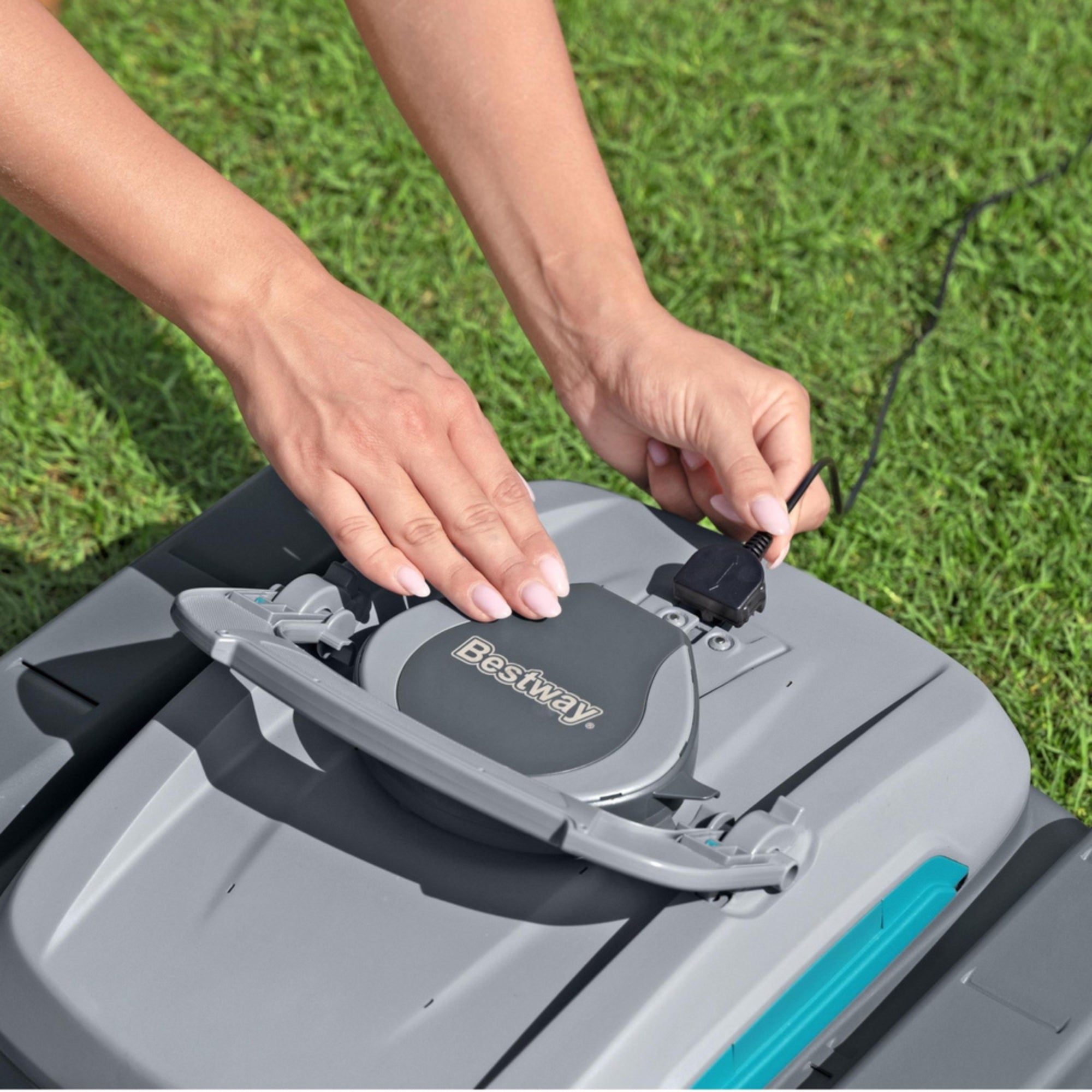 Bestway quaTronix Pro G300 2-in-1 zwembadrobot - Bodemreiniger & skimmer - Draadloos