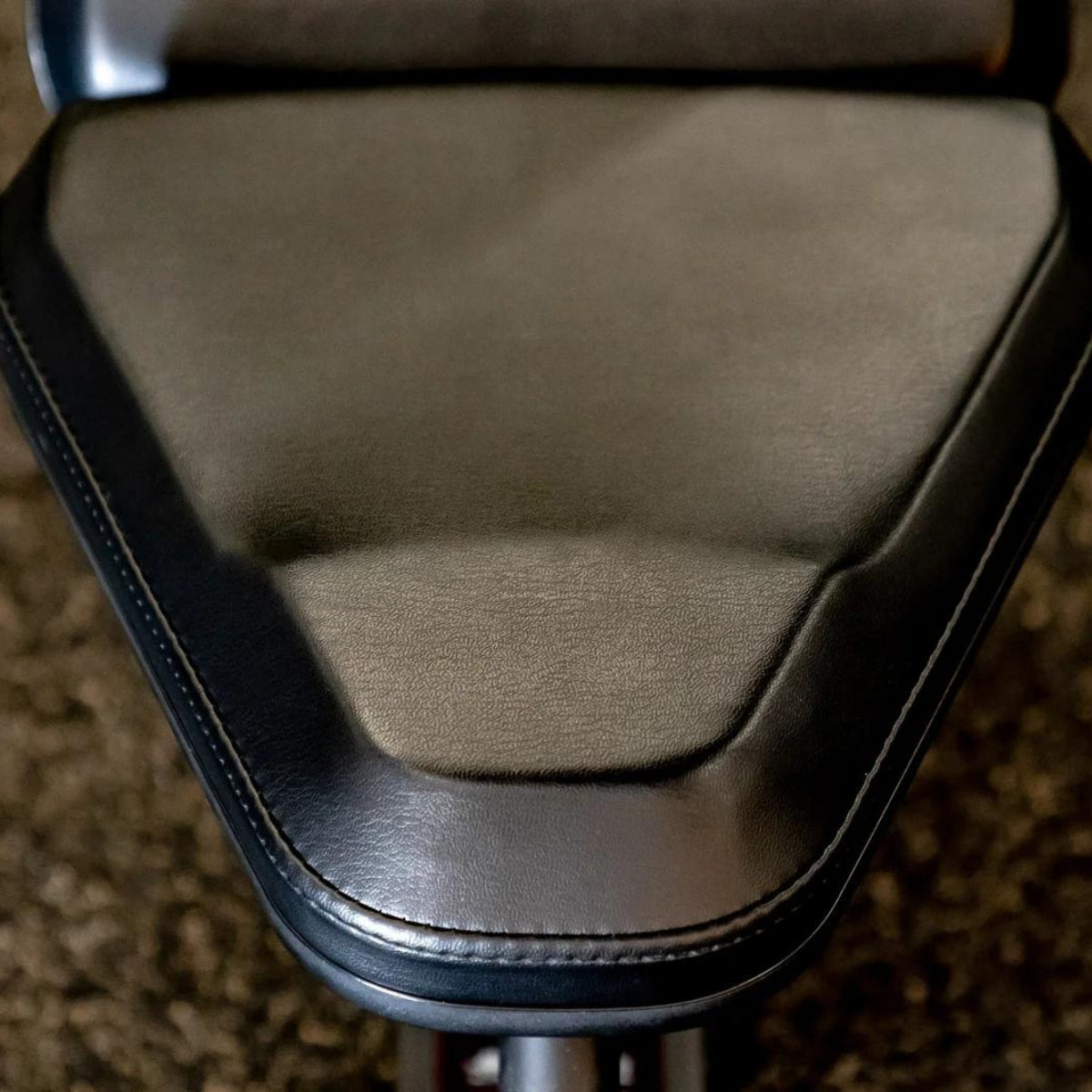 Verstelbare halterbank - Evolve Fitness Prime Series PR-204 Adjustable Bench