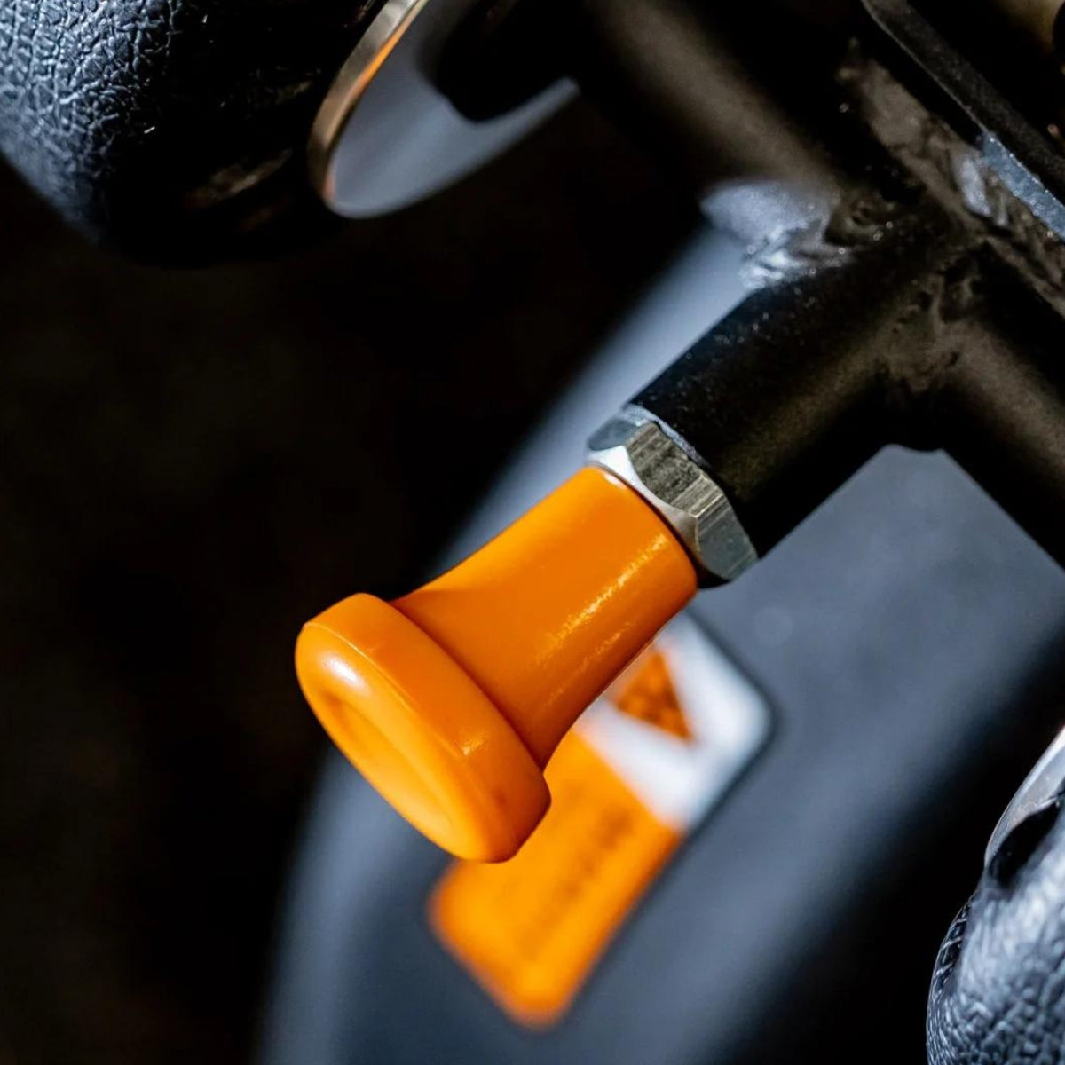 Dynamische Rudermaschine mit hoher Auflage – Evolve Fitness Ultra Series UL-290 mit Gewichtsscheiben