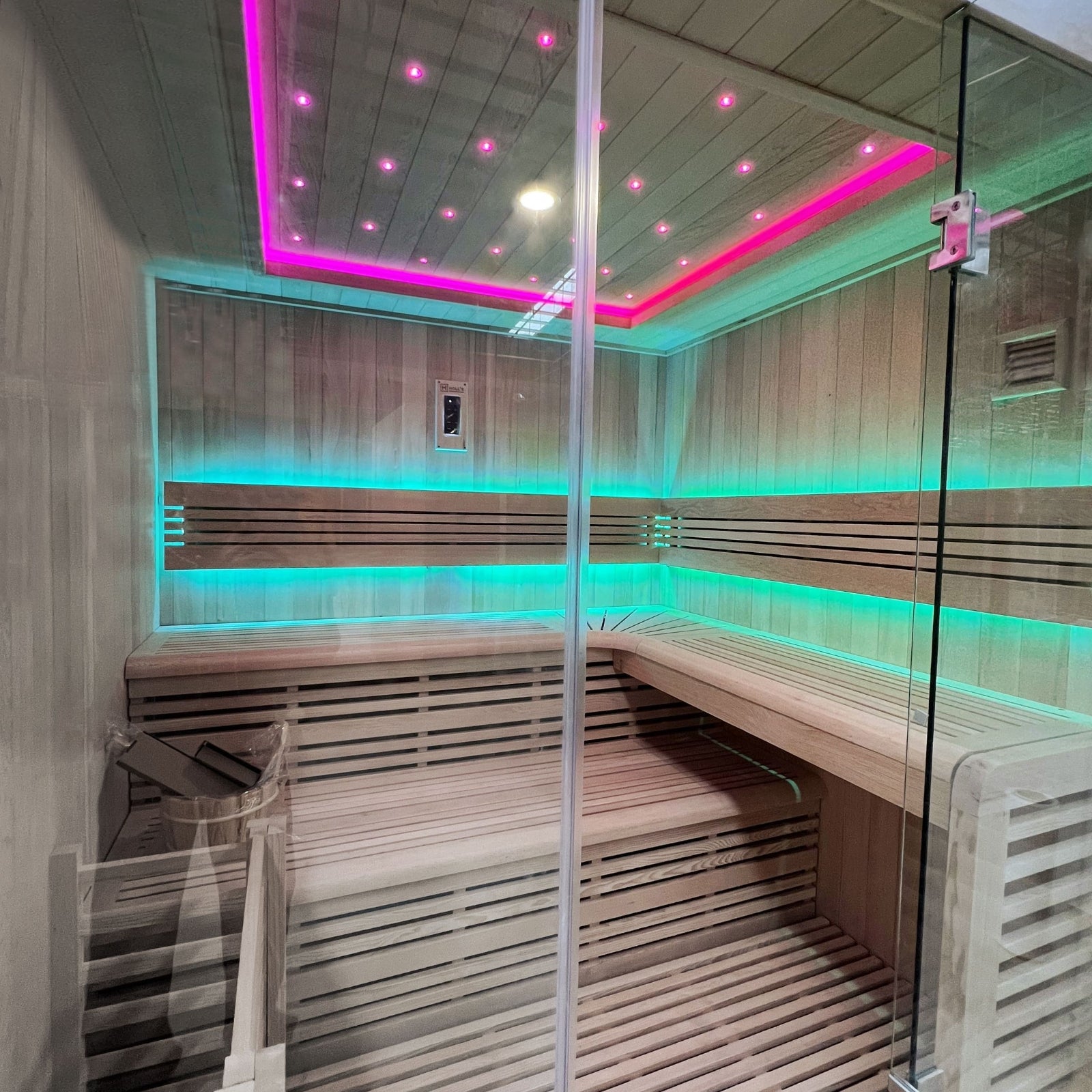 Sauna à vapeur finlandais luxueux pour 6 personnes - Holl's Utopia 6 (8 kW)