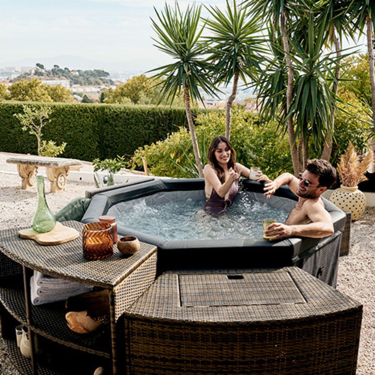 Spa de surface NetSpa Octopus avec ensemble de meubles pour 5/6 personnes
