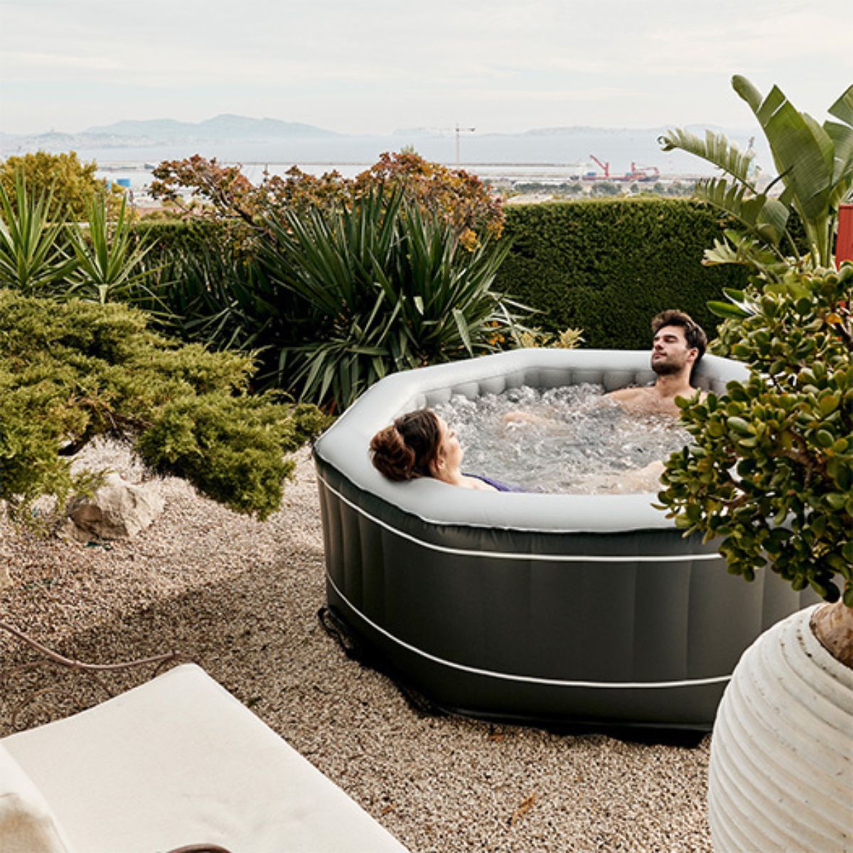 Aufblasbarer Whirlpool für 5/6 Personen - NetSpa Silver