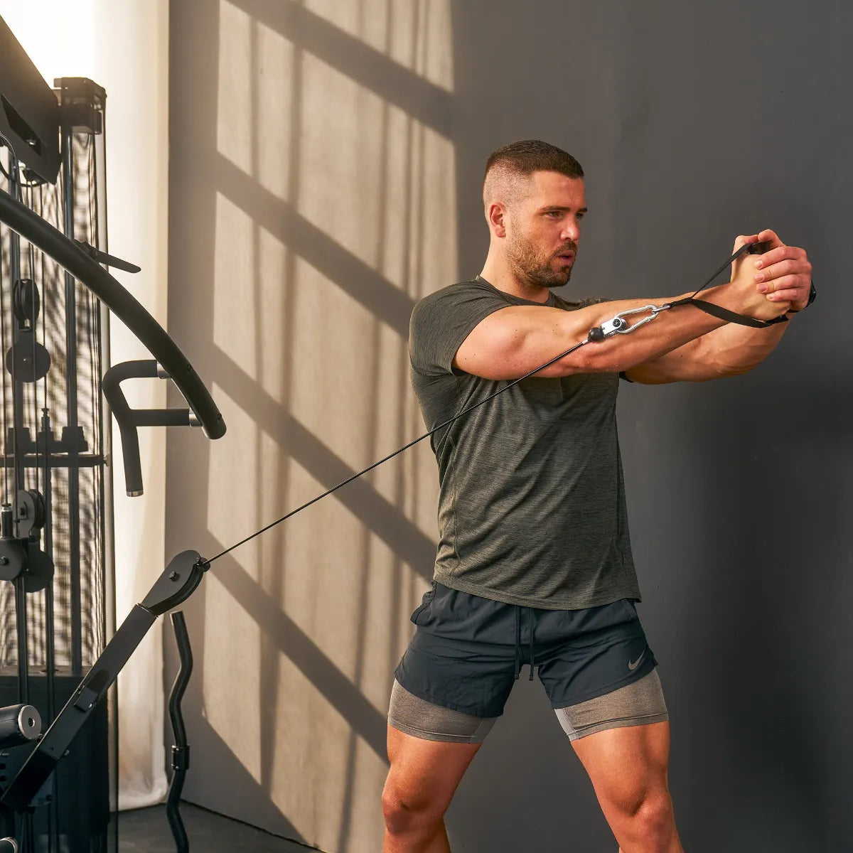 Multistation / salle de gym à domicile - Hammer Maximum Autark 5.0 Multi-Gym