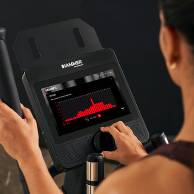 Hammer Maximum EL8000 professionele crosstrainer met 10.1" touchscreen display