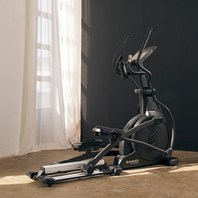 Hammer Maximum EL8000 professionele crosstrainer met 10.1" touchscreen display