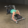 Flexion des jambes - Pro Clubline LVLC - Chargement de plaques
