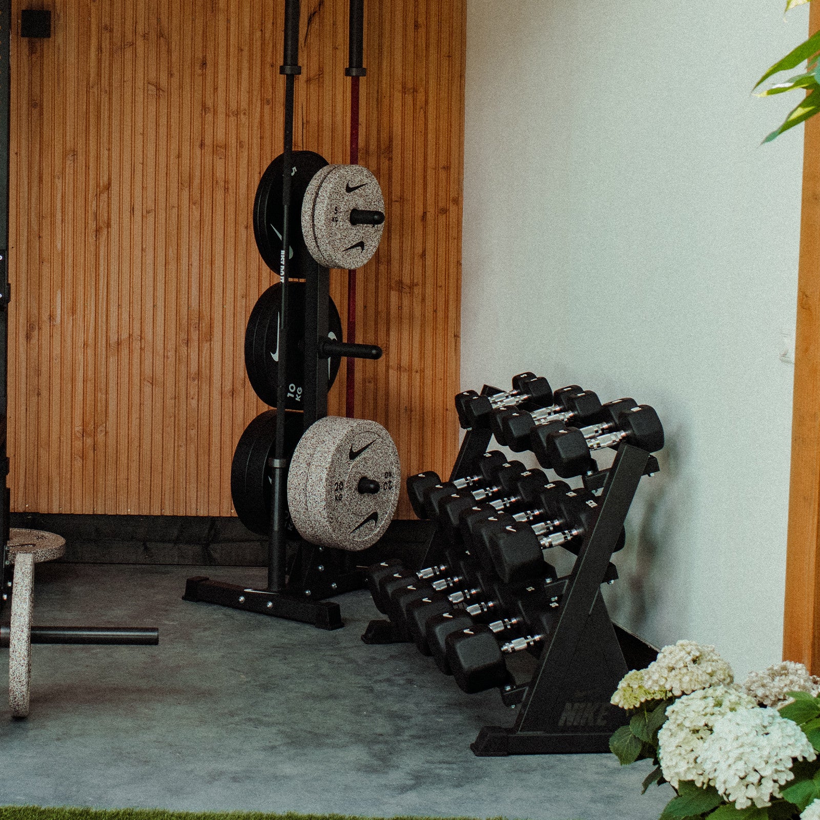 Support pour plaque et barre Nike Strength - Noir