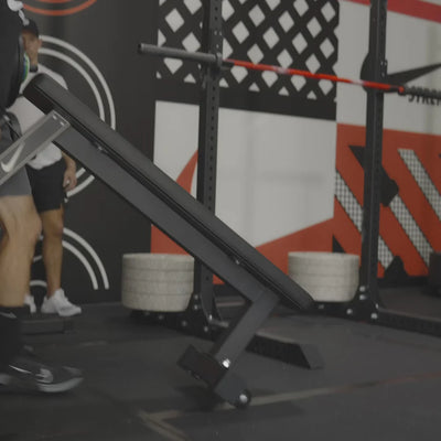 Nike Strength Rolling Weight Bench halterbank - Zwart