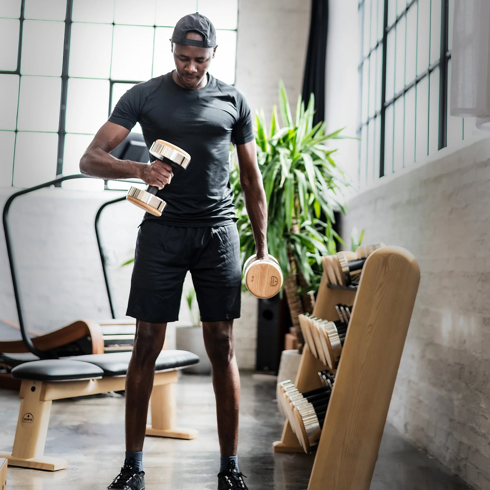 NOHRD Dumbbells Set Walnoot - Gewichten met opslagrek - Notenhout