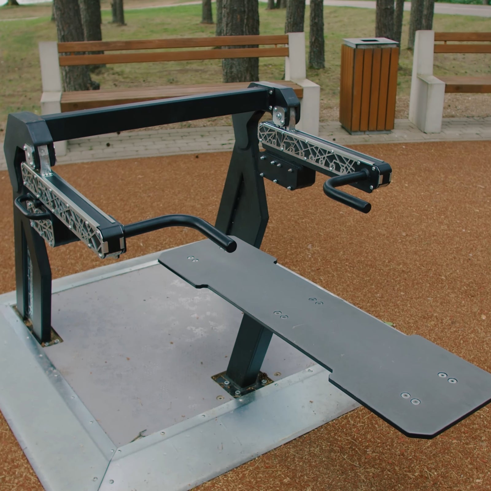 Outdoor bench press machine - Element Fitness Bench Press OG