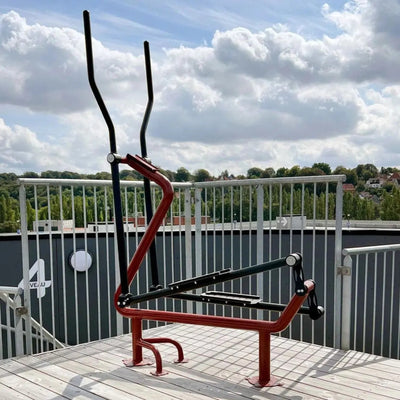 Outdoor cardio machine - Element Fitness Crosstrainer