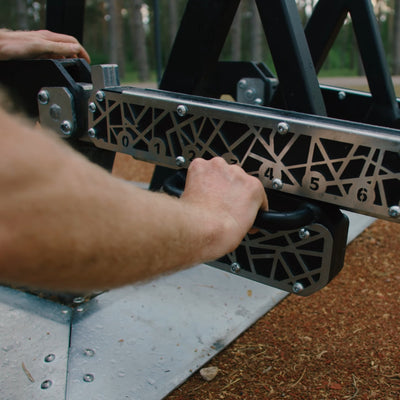 Outdoor seated row machine - Element Fitness Seated Row OG