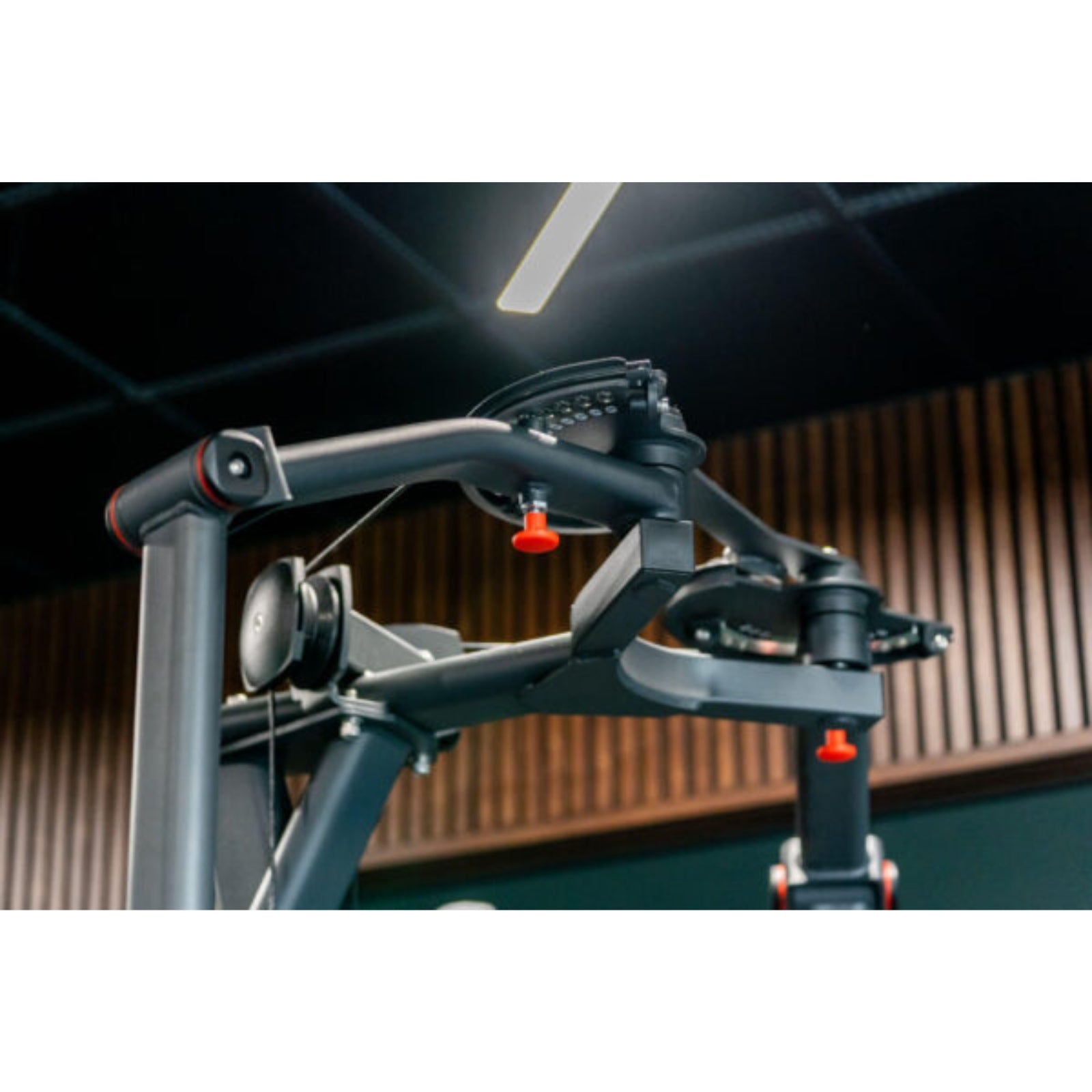 Digital Pec Fly & Rear Delt machine - Evolve Fitness Digital Strength DS-431 Selectorized