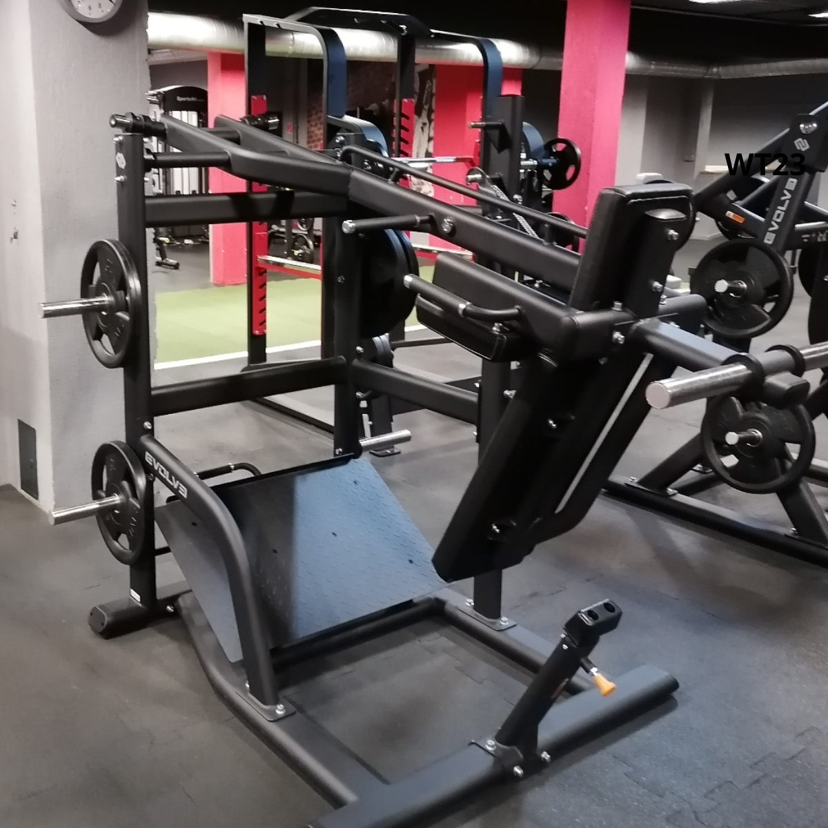 Pendulum Squat Machine - Evolve Fitness Ultra Series UL-330 Plate Loaded