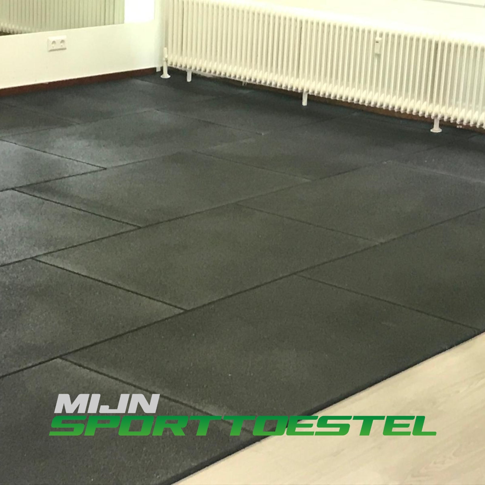 Rubberen 100 x 100 x 1.5 cm vloerelementen / sportvloer voor sport- & fitnessruimtes - nu met gratis installatie
