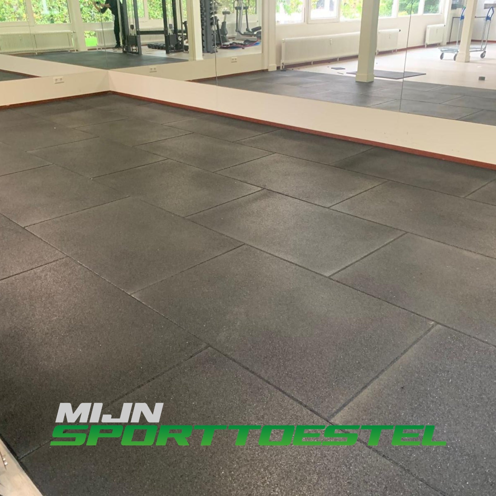 Rubberen 100 x 100 x 1.5 cm vloerelementen / sportvloer voor sport- & fitnessruimtes - nu met gratis installatie