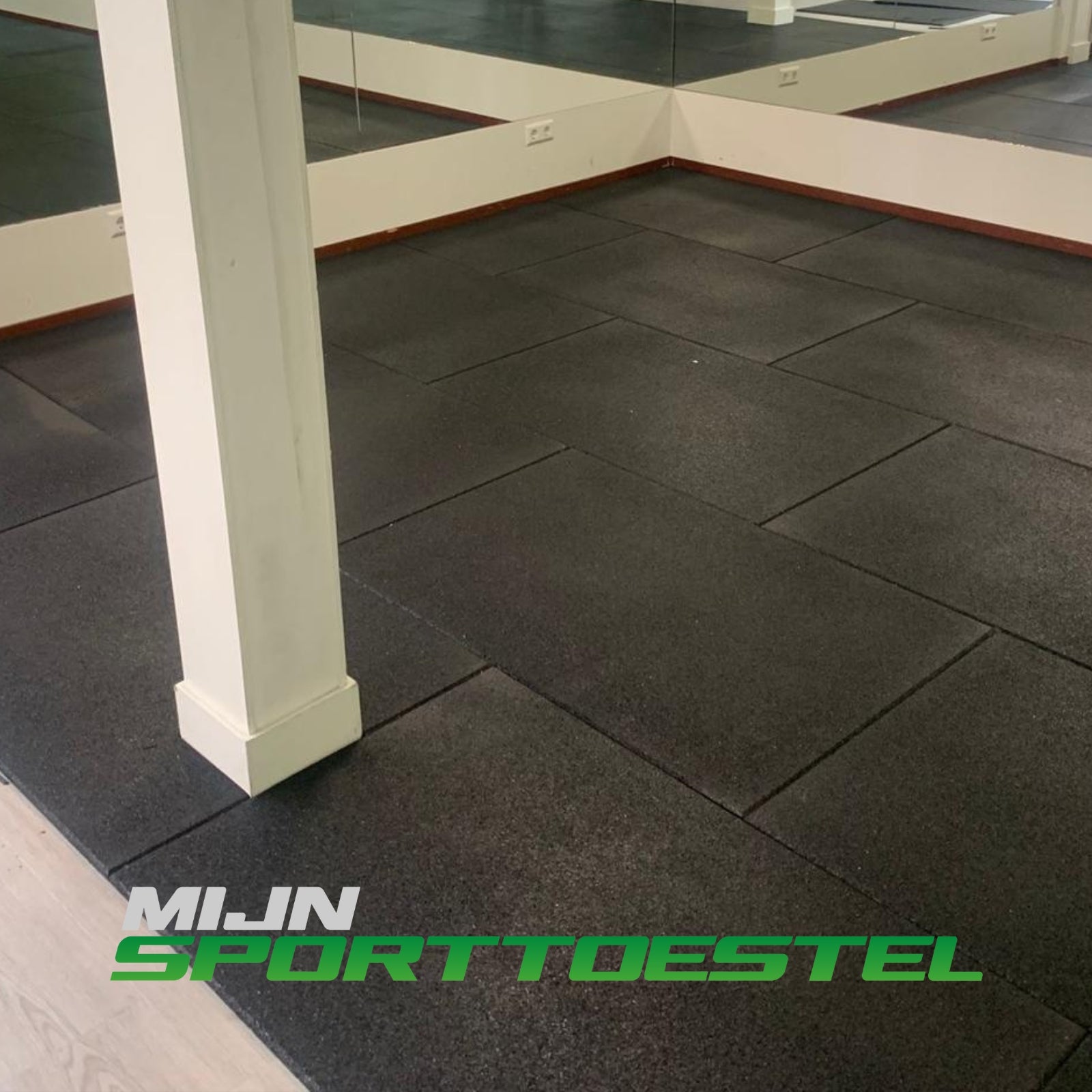 Rubberen 100 x 100 x 1.5 cm vloerelementen / sportvloer voor sport- & fitnessruimtes - nu met gratis installatie