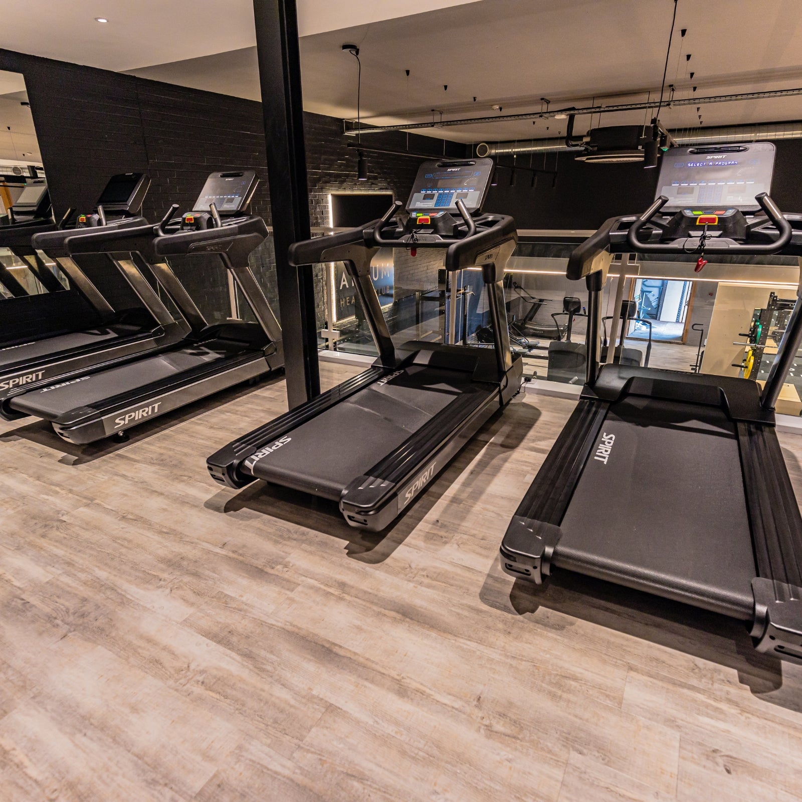 Spirit Fitness CT900LED loopband - Gratis montage aan huis