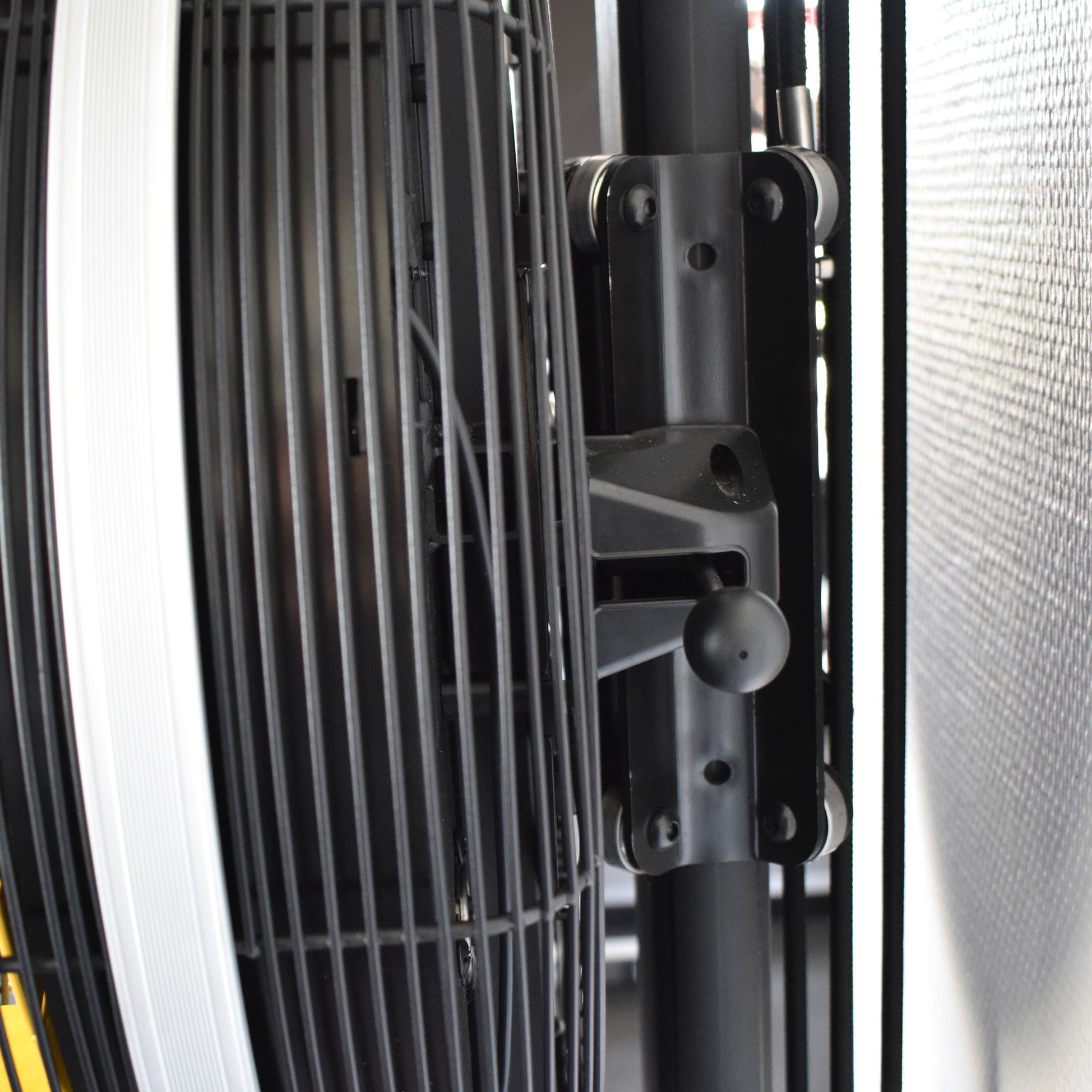 Evocardio Renegade Air Ski ASKI150 Entraîneur de ski avec fixation murale renforcée