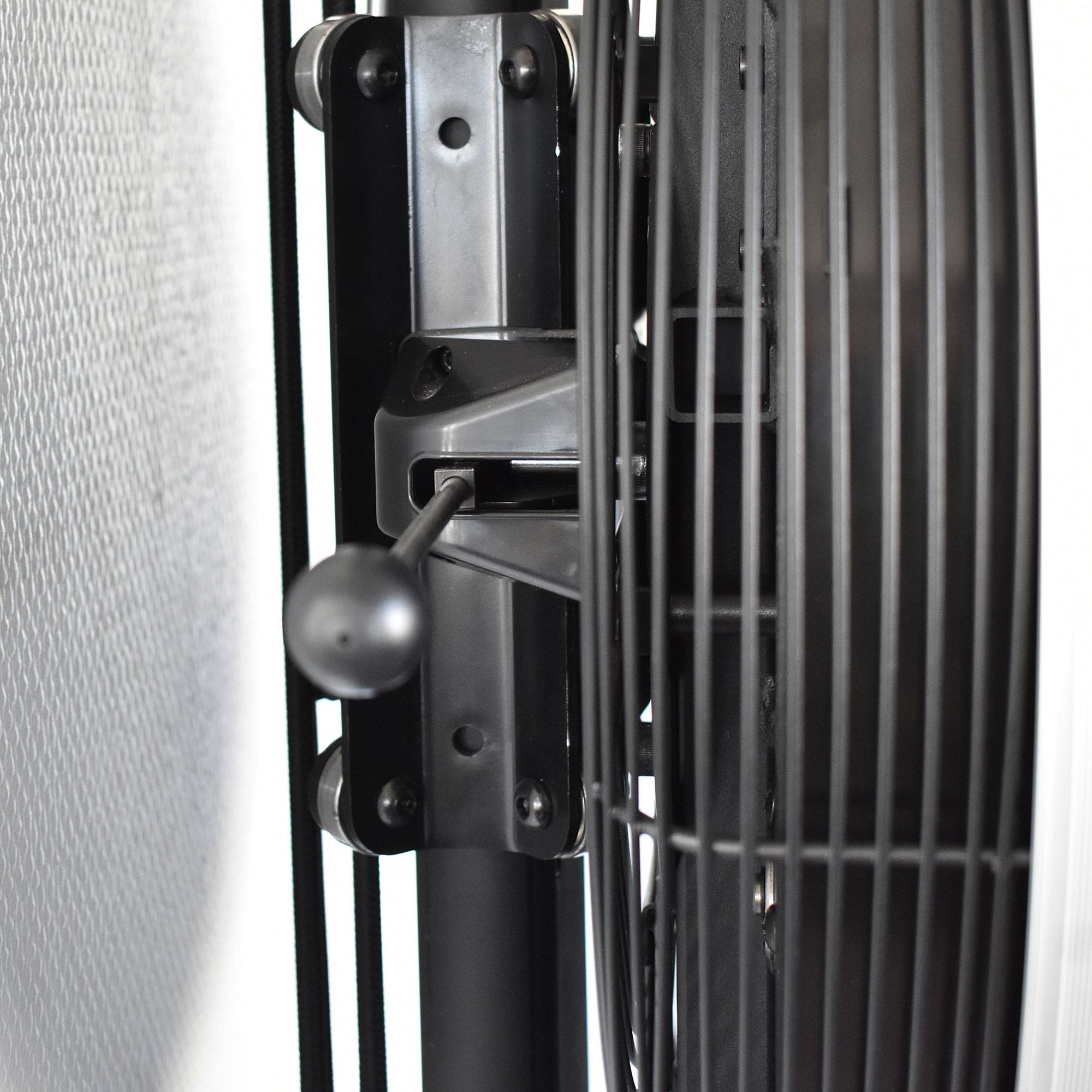 Evocardio Renegade Air Ski ASKI150 Entraîneur de ski avec fixation murale renforcée